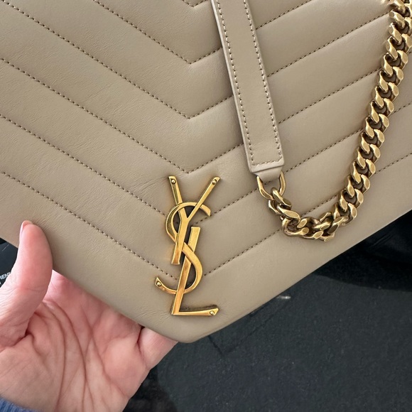 YSL large Lou Lou shoulder bag - Picture 2 of 13